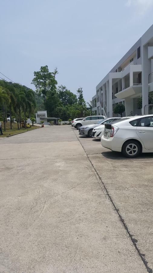 D-Lux 4 Bed Beachfront Apartment With Sea View Cape Panwa Luaran gambar